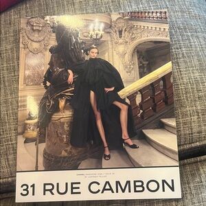 CHANEL Black Fashion magazine